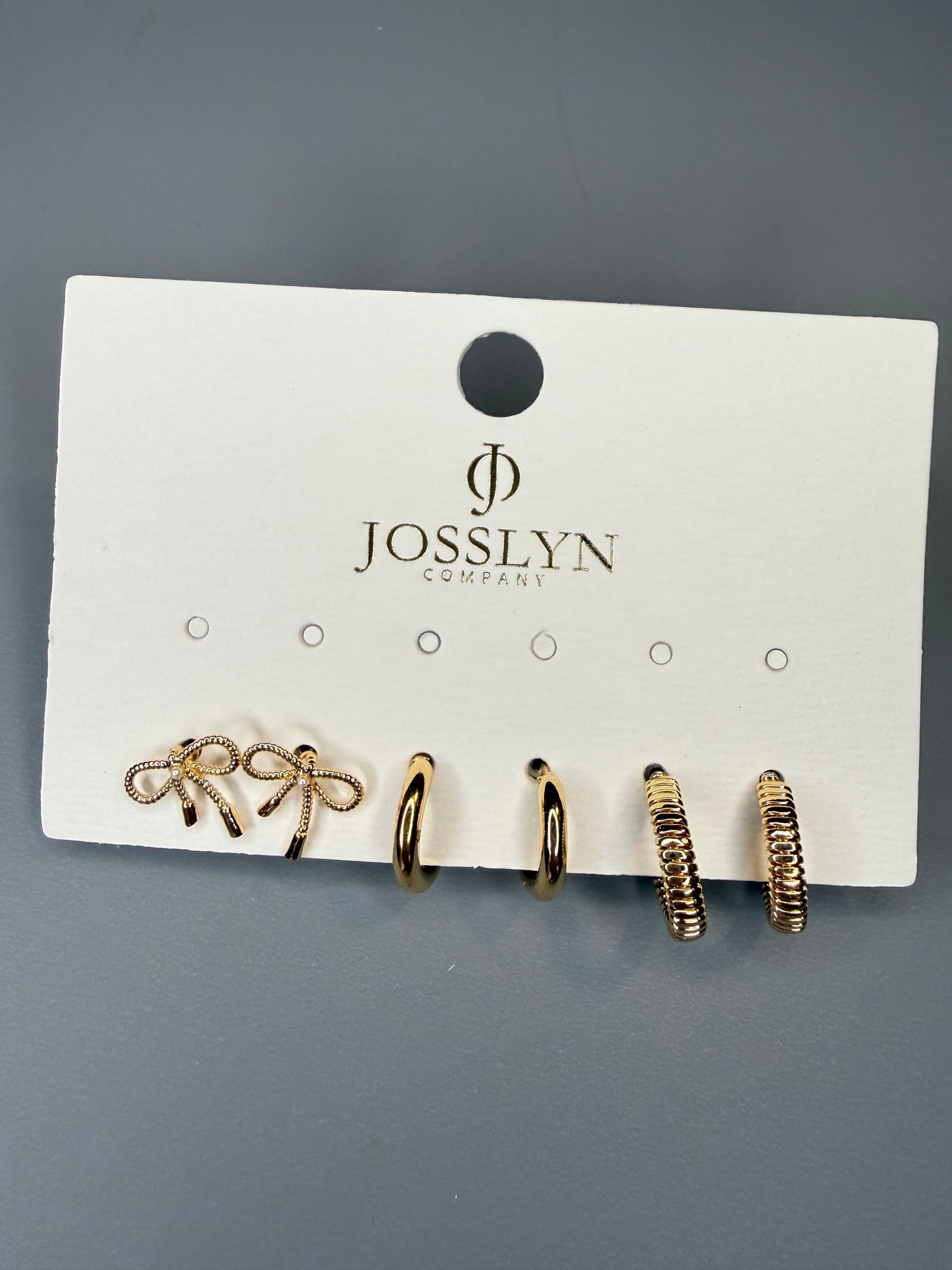 Huggie Bow Earrring Set