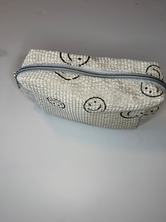 smiley pouch