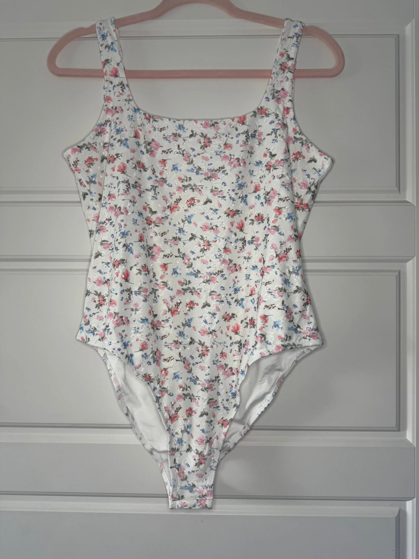 brin floral bodysuit